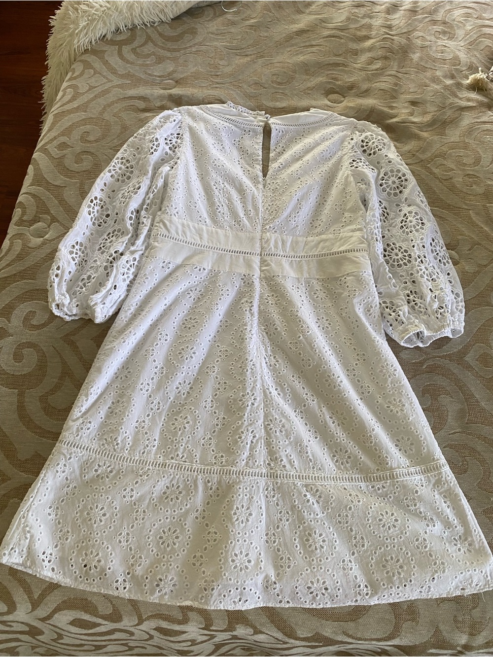 Banana Republic White Eyelet Lace Dress Size 4 Puff Sleeve Lined Fit & Flare - Picture 16 of 16